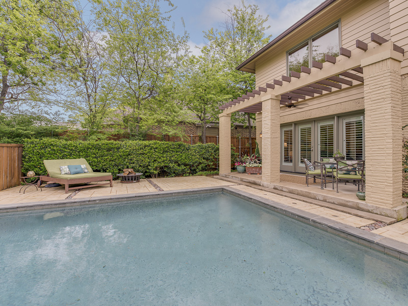 6149 Yorkshire Drive 75230, Preston Hollow, Brenda White, briggs freeman sotheby's luxury home for sale in dallas fort worth-pool