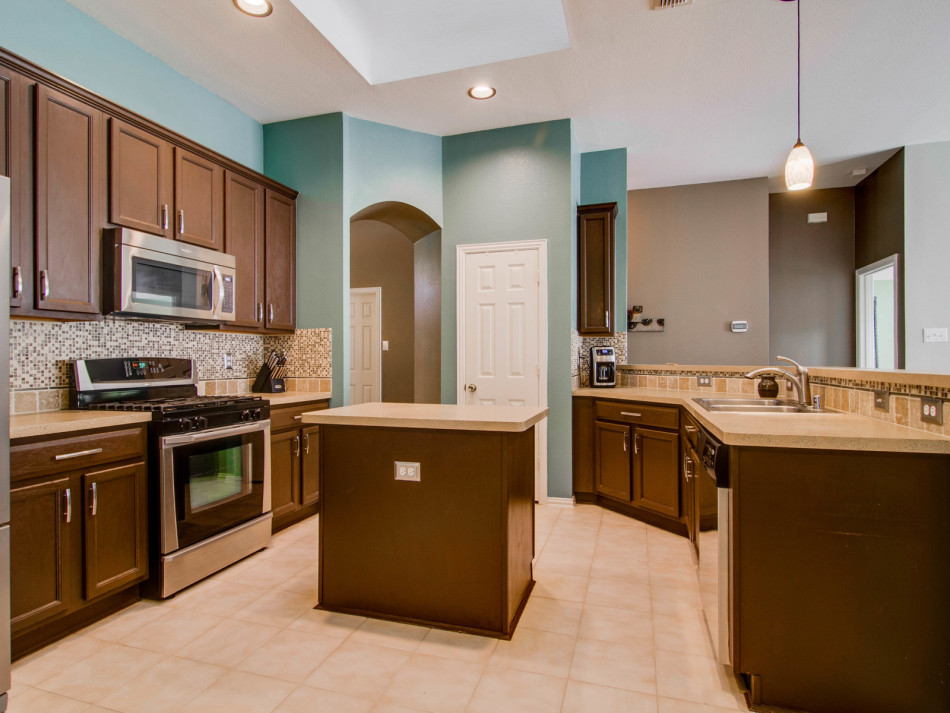 3816 Winding Way 75035, Frisco, Gina Lester, Briggs Freeman Sotheby's luxury home for sale in Dallas Fort Worth-kitchen
