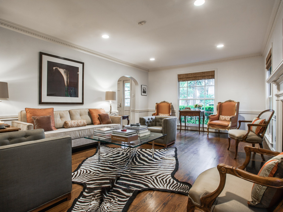 4615 Fairfax Avenue 75209, Highland Park, Becky Frey, Briggs Freeman Sotheby's luxury home for sale in Dallas Fort Worth-sitting