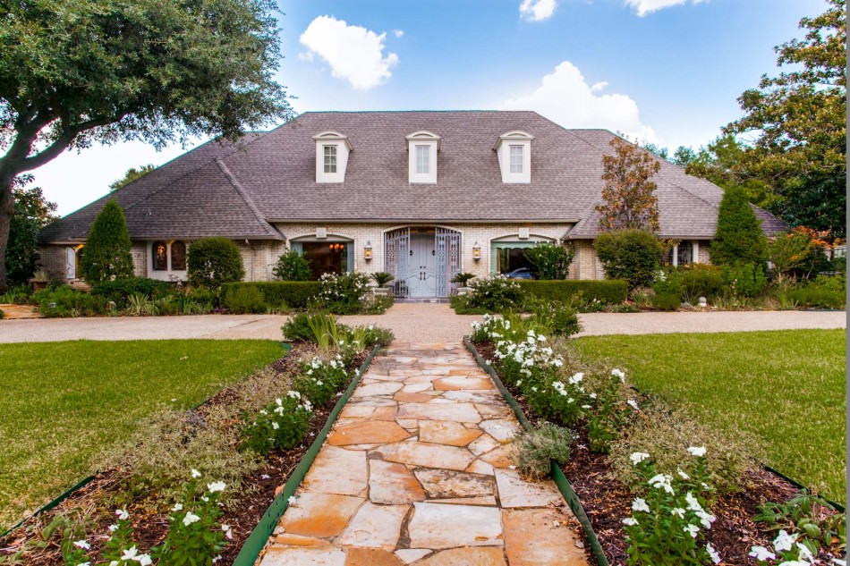 5211 Springmeadow Drive 75229, Russwood Acres, Ann Goyer, Briggs Freeman Sotheby's luxury home for sale in Dallas Fort Worth-exterior