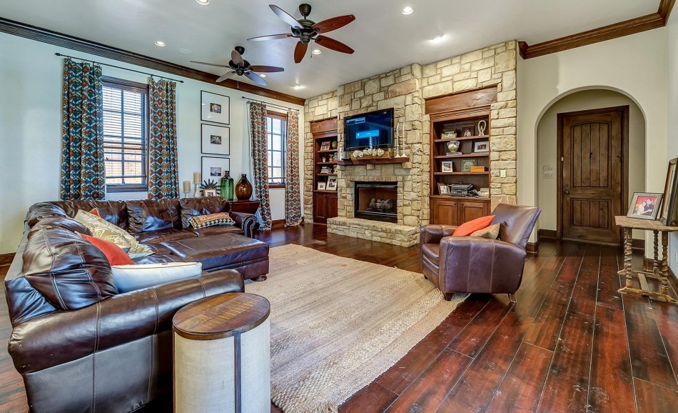 3818 W 6th Street 76107, Fort Worth, Monticello, John Zimmerman, Briggs Freeman Sotheby's luxury home for sale in Dallas Fort Worth-living
