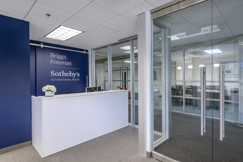 Lakewood office - front desk view