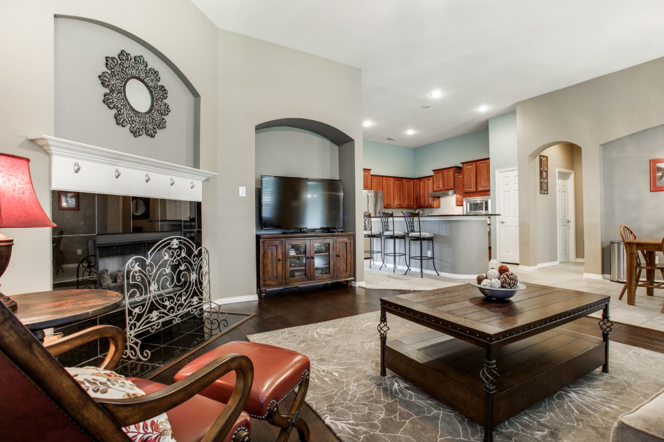 12721 Outlook Avenue Fort Worth 76244, Kim Bedwell, , Briggs Freeman Sotheby's luxury homes for sale in Fort Worth TX-den
