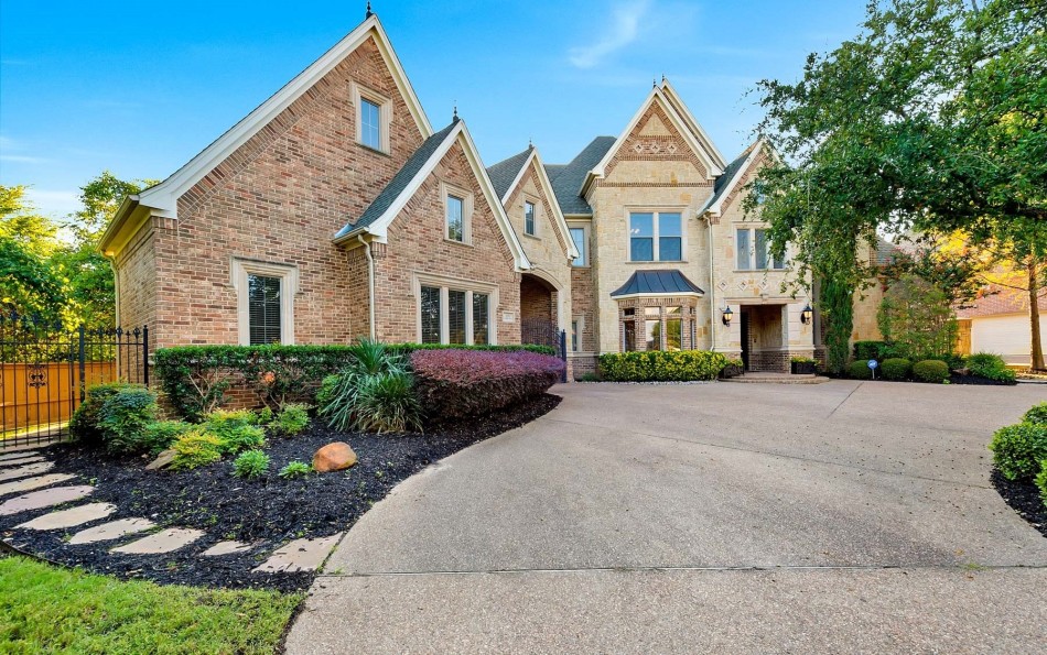 2217 Collins Path 76034, Colleyville, Nancy Dennis, Briggs Freeman Sotheby's luxury home for sale in Dallas Fort Worth-exterior