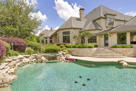 6829 Lahontan Dr Fort Worth 76132, Mira Vista, Amy Hooper Trott, Briggs Freeman Sotheby's luxury homes for sale in Fort Worth-pool2