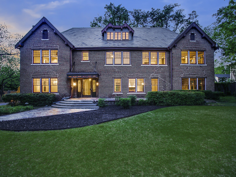 5803 Swiss Avenue Dallas 75214, Elizabeth Mast, Briggs Freeman Sotheby's luxury homes for sale in East Dallas-exterior