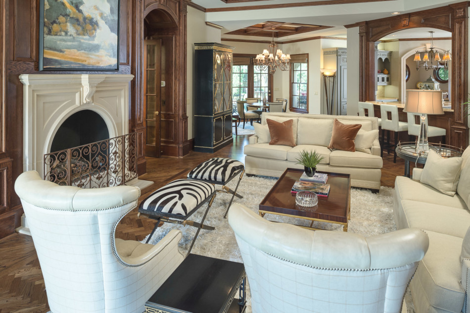 5818 Lakehurst Avenue Dallas 75230, Preston Hollow, Amy Detwiler, Briggs Freeman Sotheby's luxury home for sale in Dallas Fort Worth-sitting2