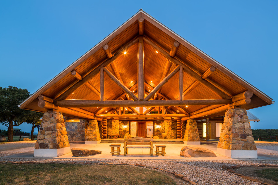 Ranger Hill Ranch, 15101 E IH-20 76470, David Burgher, Briggs Freeman Sotheby's luxury homes for sale in Ranger-cabin