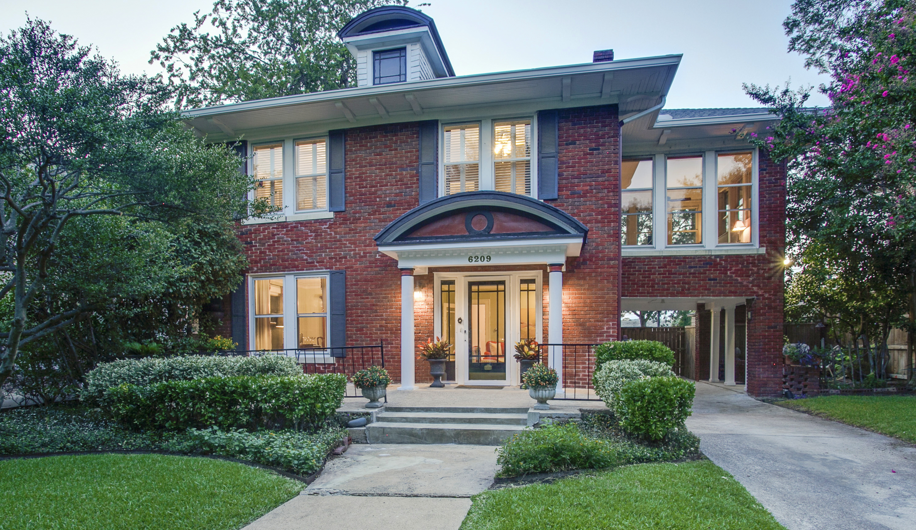01crop_6209-bryan-pkwy-dallas-tx-High-Res_hires