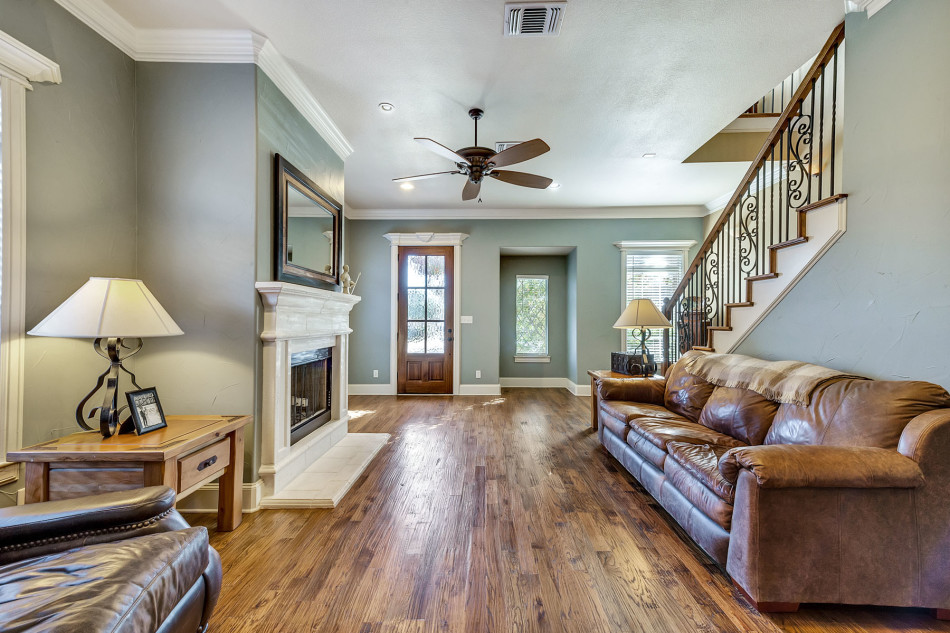 4632 El Campo Avenue 76107, Arlington Heights, John Zimmerman, Briggs Freeman Sotheby's luxury homes for sale in Fort Worth-sitting