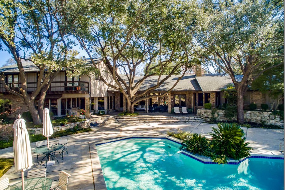 3425 Ranchero Road Plano 75093, Lisa Besserer, Briggs Freeman Sotheby's luxury homes for sale in Plano TX-pool