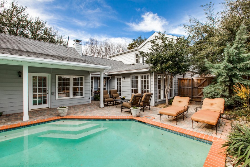 5402 W University Blvd 75209, Greenway Parks, Susan Matusewicz, Briggs Freeman Sotheby's luxury home for sale in Dallas-pool