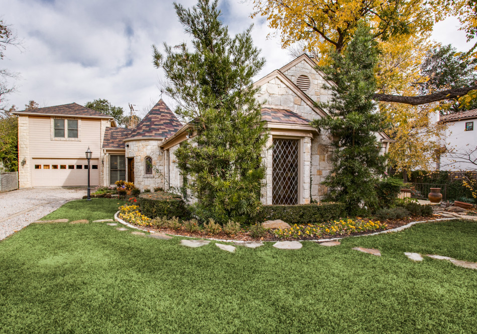 5611 Stonegate Road 75209, Devonshire, Becky Frey, Briggs Freeman Sotheby's luxury homes for sale in Devonshire - exterior