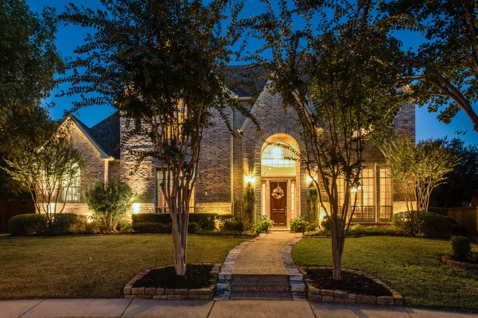 706 Beaumont Court 75013, Allen, Alison Houpt, Briggs Freeman Sotheby's luxury home for sale in Dallas Fort Worth-exterior