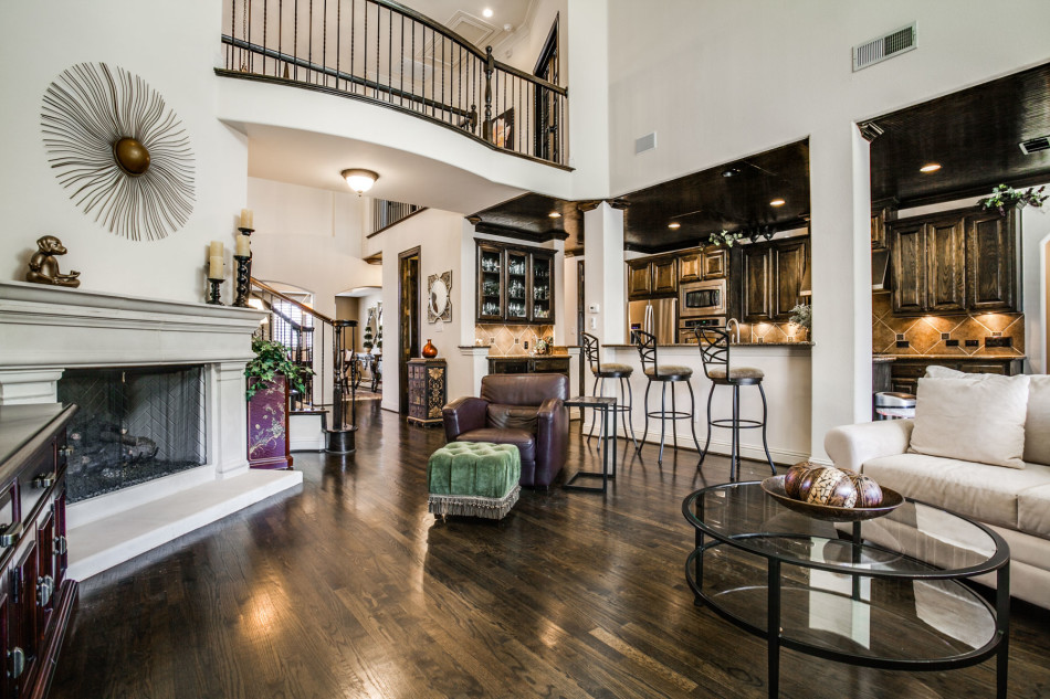 8313 Midway Road 75209, Bluffview, Justin Farmer, Briggs Freeman Sotheby's luxury homes for sale in Dallas-living2
