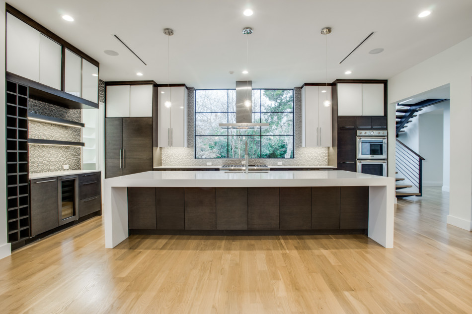 8403 Swananoah Road 75209, Bluffview, Becky Frey, Briggs Freeman Sotheby's luxury homes for sale in Dallas-kitchen