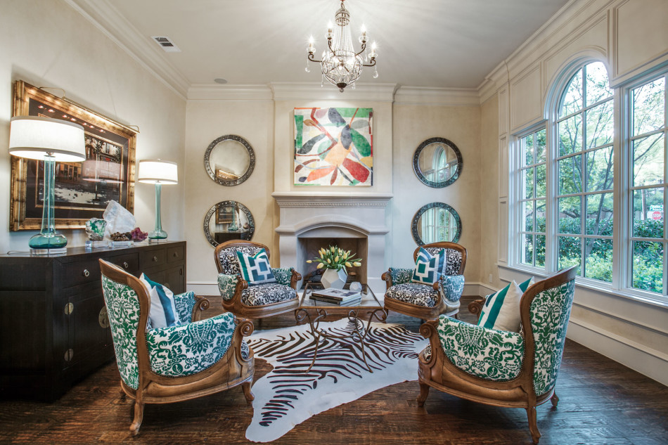 4133 Bryn Mawr Drive 75225, University Park, Becky Frey, Briggs Freeman Sotheby's luxury homes for sale in Dallas-sitting