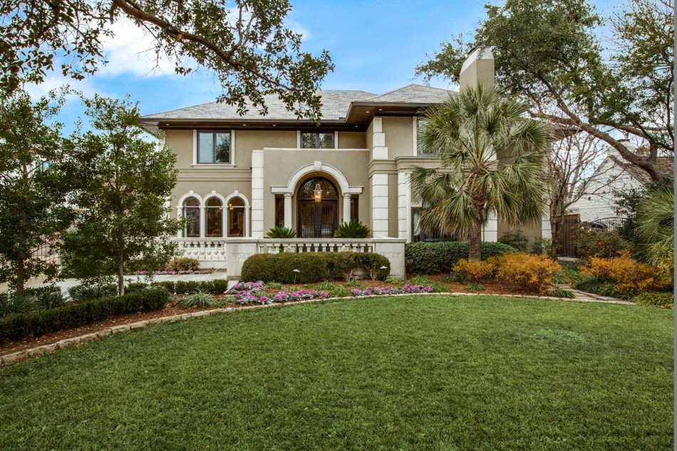 6047 Woodland Drive 75225, Preston Hollow, Amy Detwiler, Briggs Freeman Sotheby's luxury homes for sale in Dallas-exterior