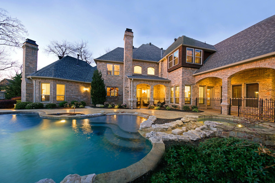 1016 Aspen Ridge Drive 76092, Estes Park, Jeff Watson, Briggs Freeman Sotheby's luxury homes for sale in Southlake-pool