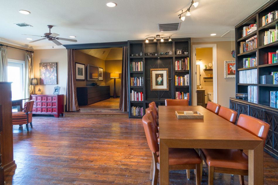 10808 Hawkins Home Blvd 76126, Whitestone Heights, Benbrook, Veronica Stimson, Briggs Freeman Sotheby's luxury home for sale in Fort Worth-library