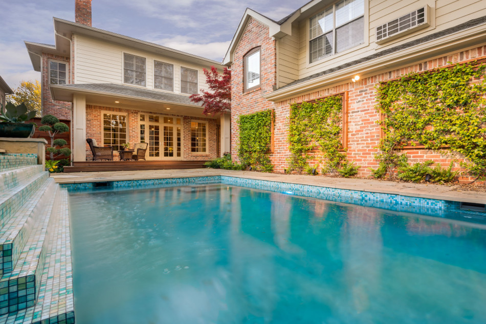 3210 Drexel Drive 75205, Highland Park, Christy Berry, Briggs Freeman Sotheby's luxury homes for sale in Dallas-pool