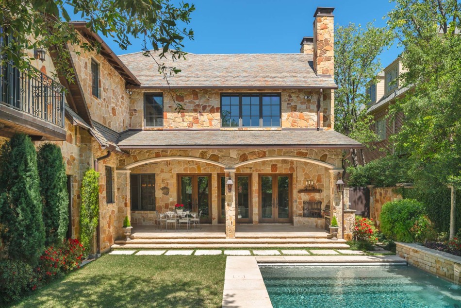 3709 Greenbrier Drive 75225, University Park, Amy Detwiler, Briggs Freeman Sotheby's luxury homes for sale in Dallas-pool