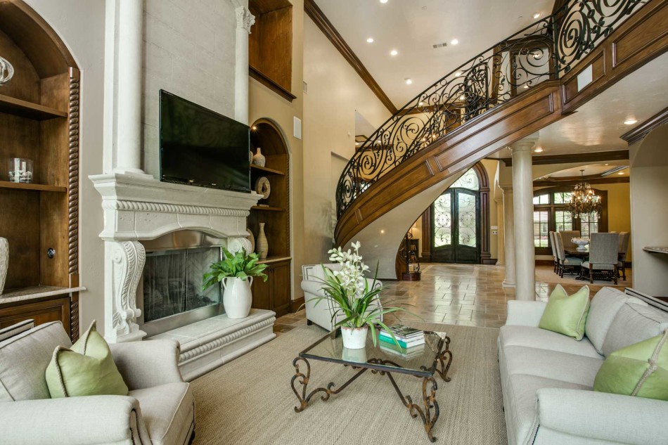 5707 Caladium Drive 75230, Inwood Road Estates, Lindy Mahoney, Briggs Freeman Sotheby's luxury home for sale in Dallas-living