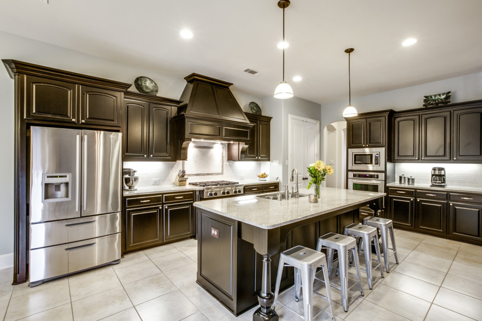 608 Dry Canyon Drive 75034, Patti Winchester, Briggs Freeman Sotheby's luxury home for sale in Frisco-kitchen
