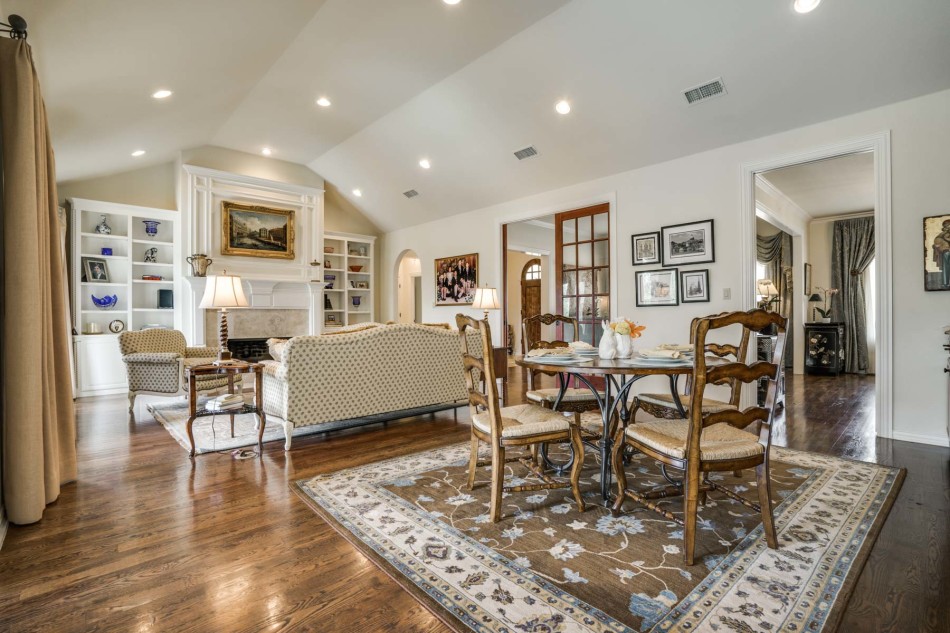 6600 Cherry Hill Drive 76132, Mira Vista, Teacy Bernardy, Briggs Freeman Sotheby's luxury home for sale in Fort Worth-living