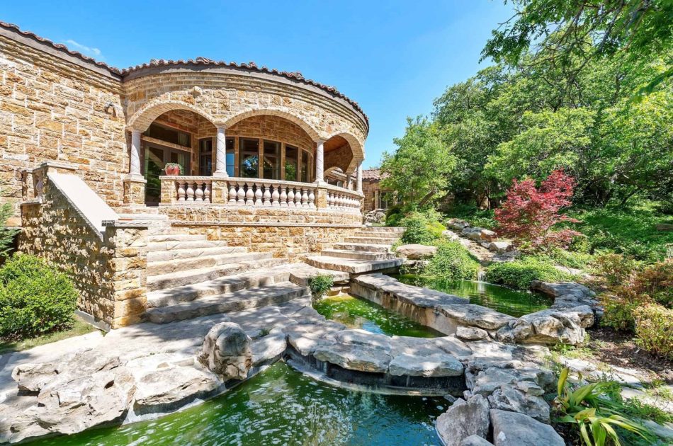 1108 Pebble Creek Road 76107, Rivercrest, John Zimmerman, Briggs Freeman Sotheby's luxury homes for sale in Fort Worth-pond