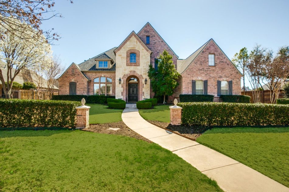 2711 Brookshire Drive 76092, Cambridge Place, Nicole Smith, Briggs Freeman Sotheby's luxury homes for sale in Southlake-exterior