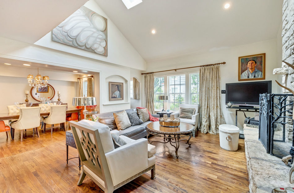 6304 Greenway Road 76116, Ridglea, John Zimmerman, Briggs Freeman Sotheby's luxury homes for sale in Fort Worth-living