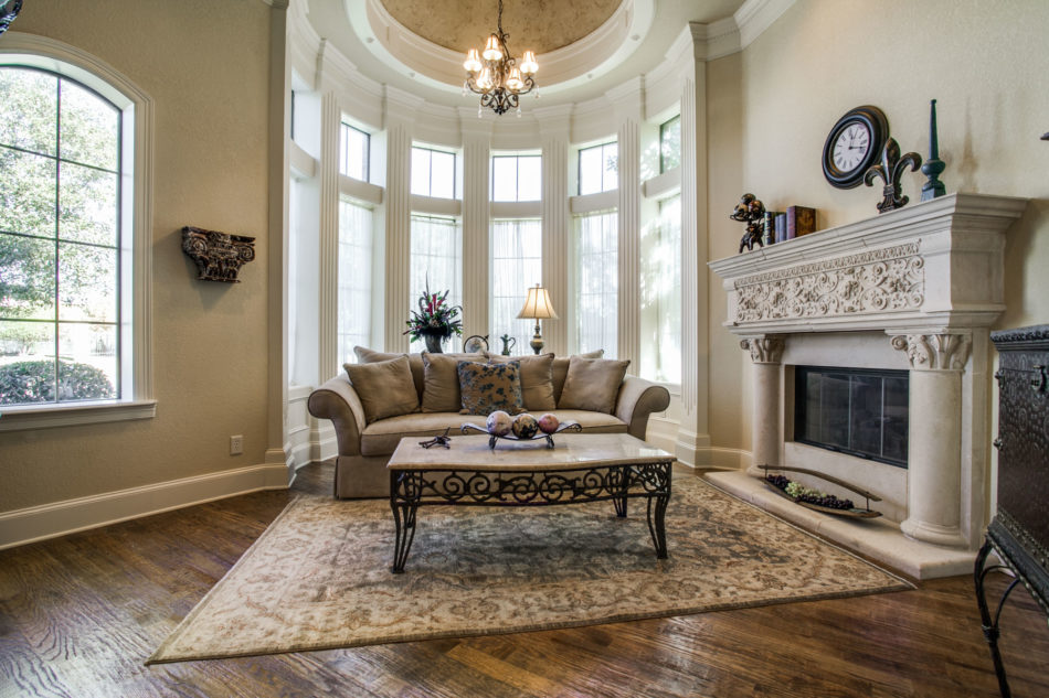 6017 Remington Parkway 76034, Remington Park, Robert Tyson, Briggs Freeman Sotheby's luxury home for sale in Colleyville-sitting