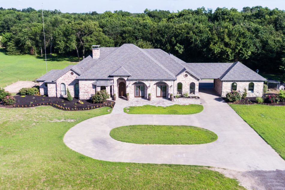 Timber Creek Estate, 700 CR 1410 Boham 75418, Tyler Thomas, Briggs Freeman Sotheby's luxury ranches for sale near Dallas TX-exterior