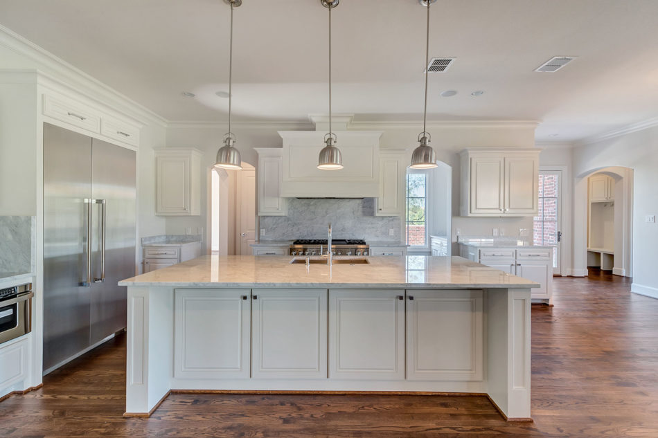 4700 Palencia Drive 76126, Montserrat, John Zimmerman, Briggs Freeman Sotheby's luxury homes for sale in Fort Worth-kitchen