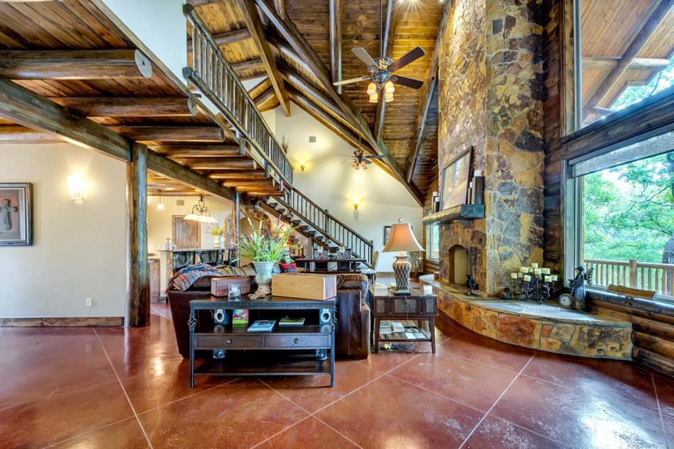 1508-arts-way-gordon-tx-76453-living