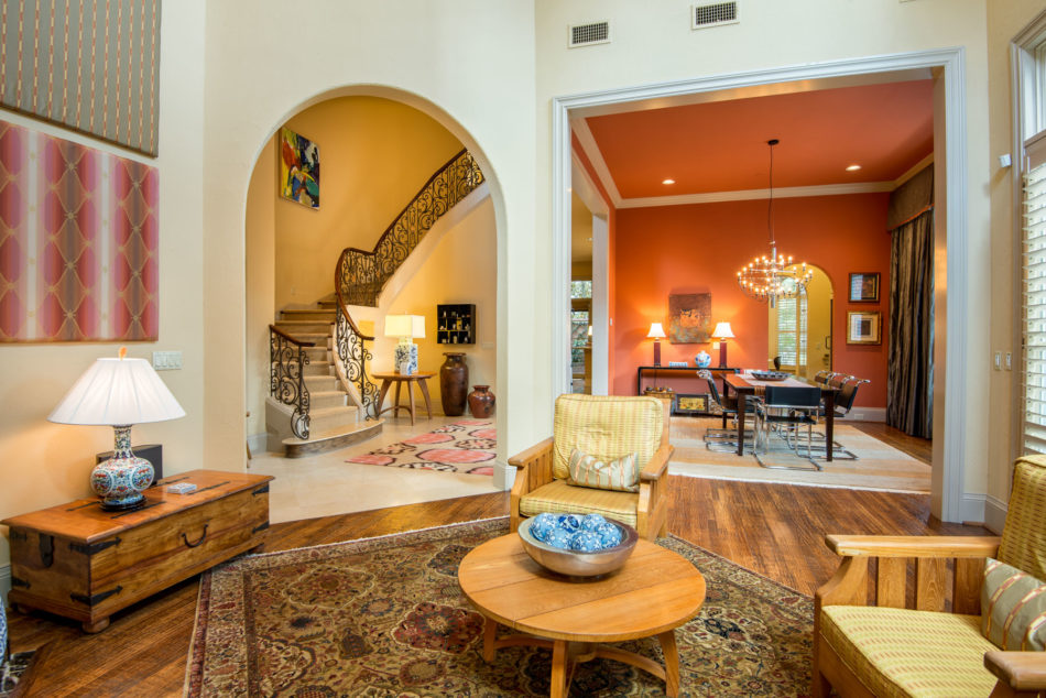2845 Hood Street | Turtle Creek- sitting