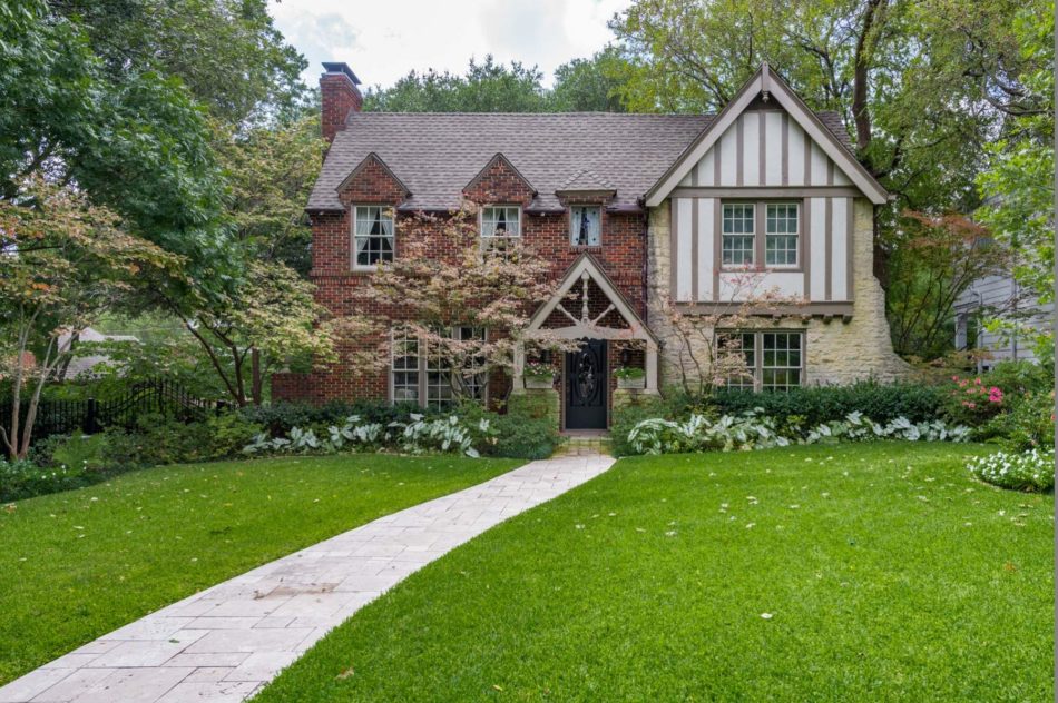 6916 Lakeshore, Lakewood, Joan Eleazer, Briggs Freeman Sotheby's Luxury Homes for Sale in Dallas-exterior, front