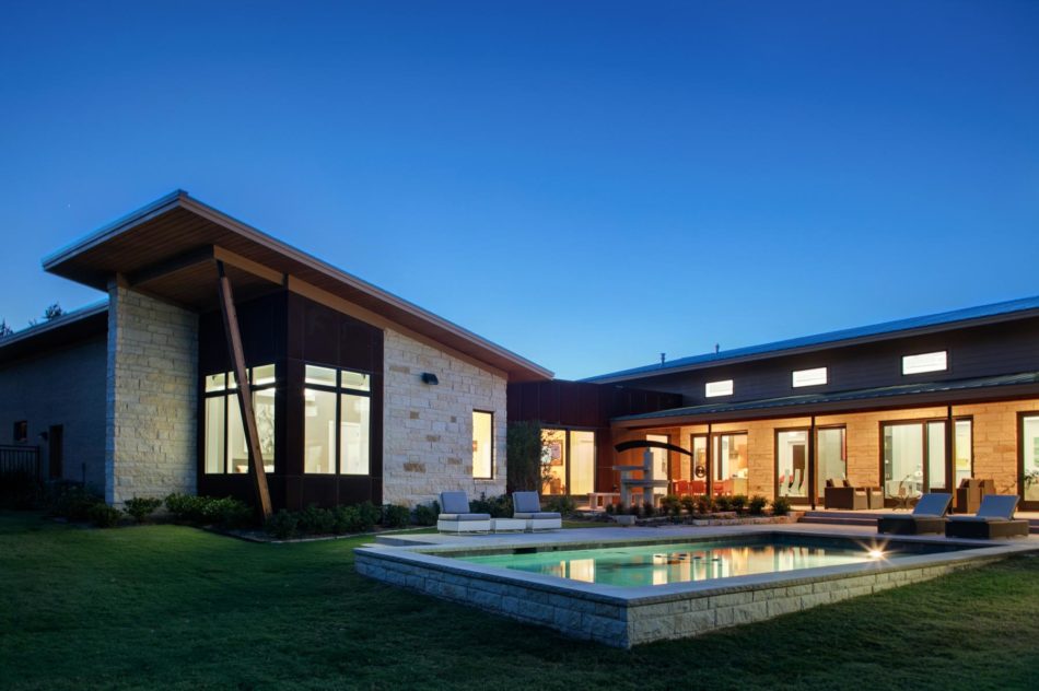 3849 Riverhills View Drive