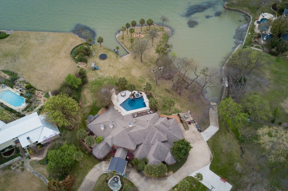 104 Emerald Cove | Heath | Listed by Carla Whitefield house