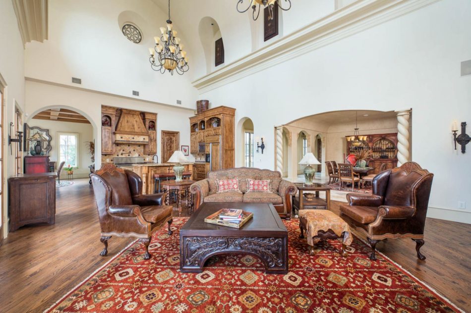 300 Park Lake Drive | McKinney | Listed by Debra Brown living